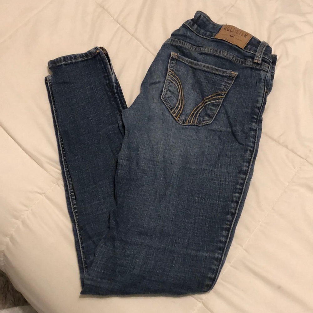 Hollister jeans